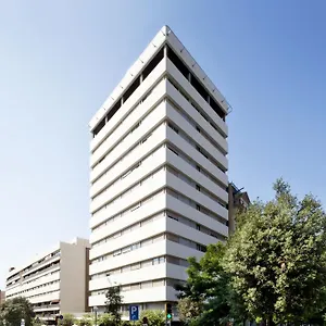 Residencia Universitaria Resa Lesseps Barcelona